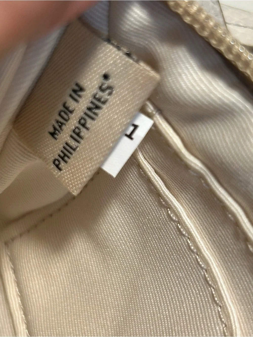 Coach Signature Canvas Zip Wristlet in Neutral Khaki Cream includes hang tag